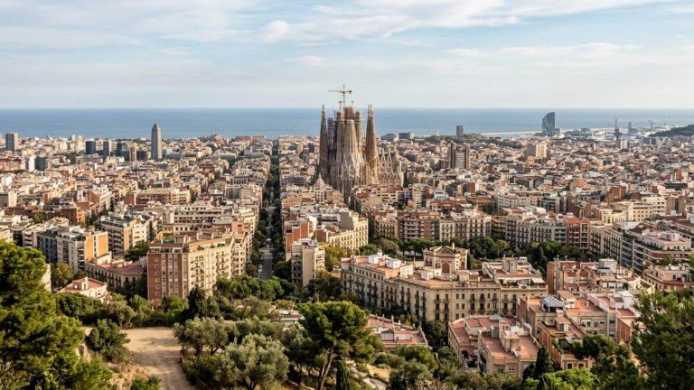 Escapada de lujo a Barcelona: hotel 5* con vistas increíbles por 95€