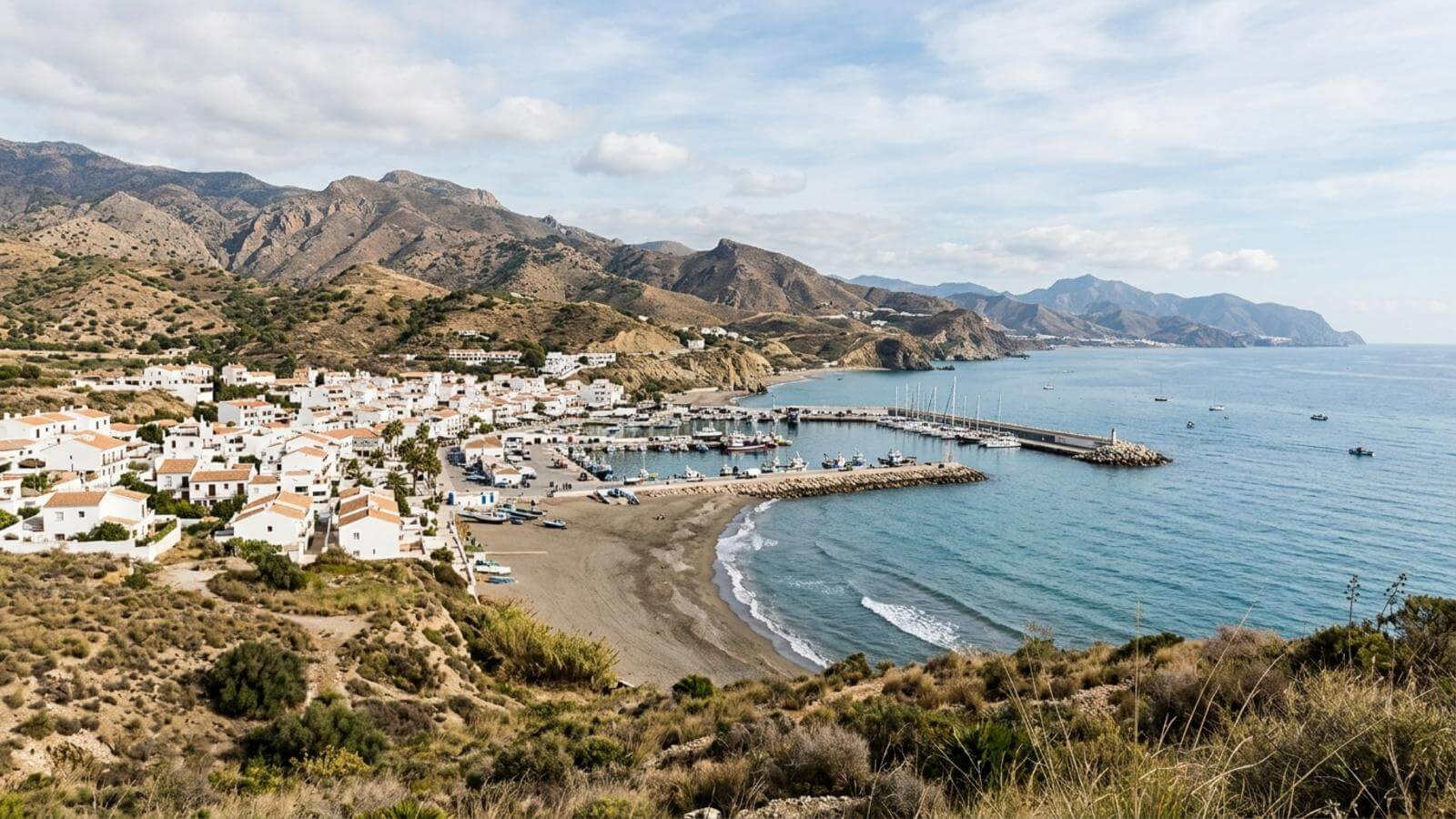 Mejor época para viajar a Caleta de Vélez