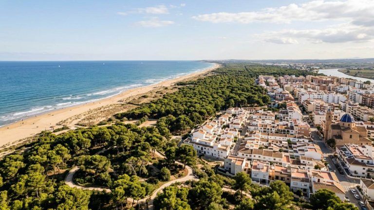 Hotel con acceso directo a la playa en régimen de pensión completa por 48€