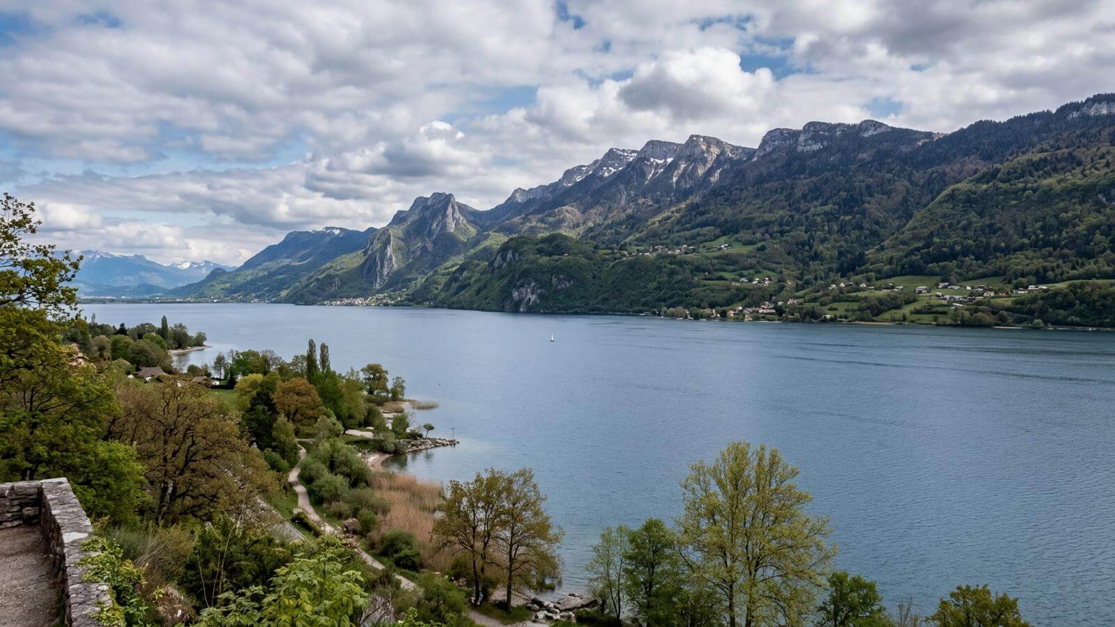 Mejor época para viajar al Lago del Bourget