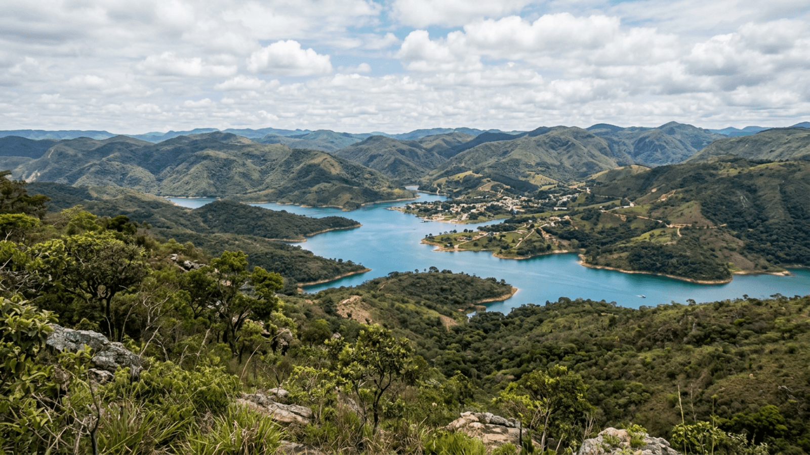 Mejor época para viajar a Capitólio en Minas Gerais