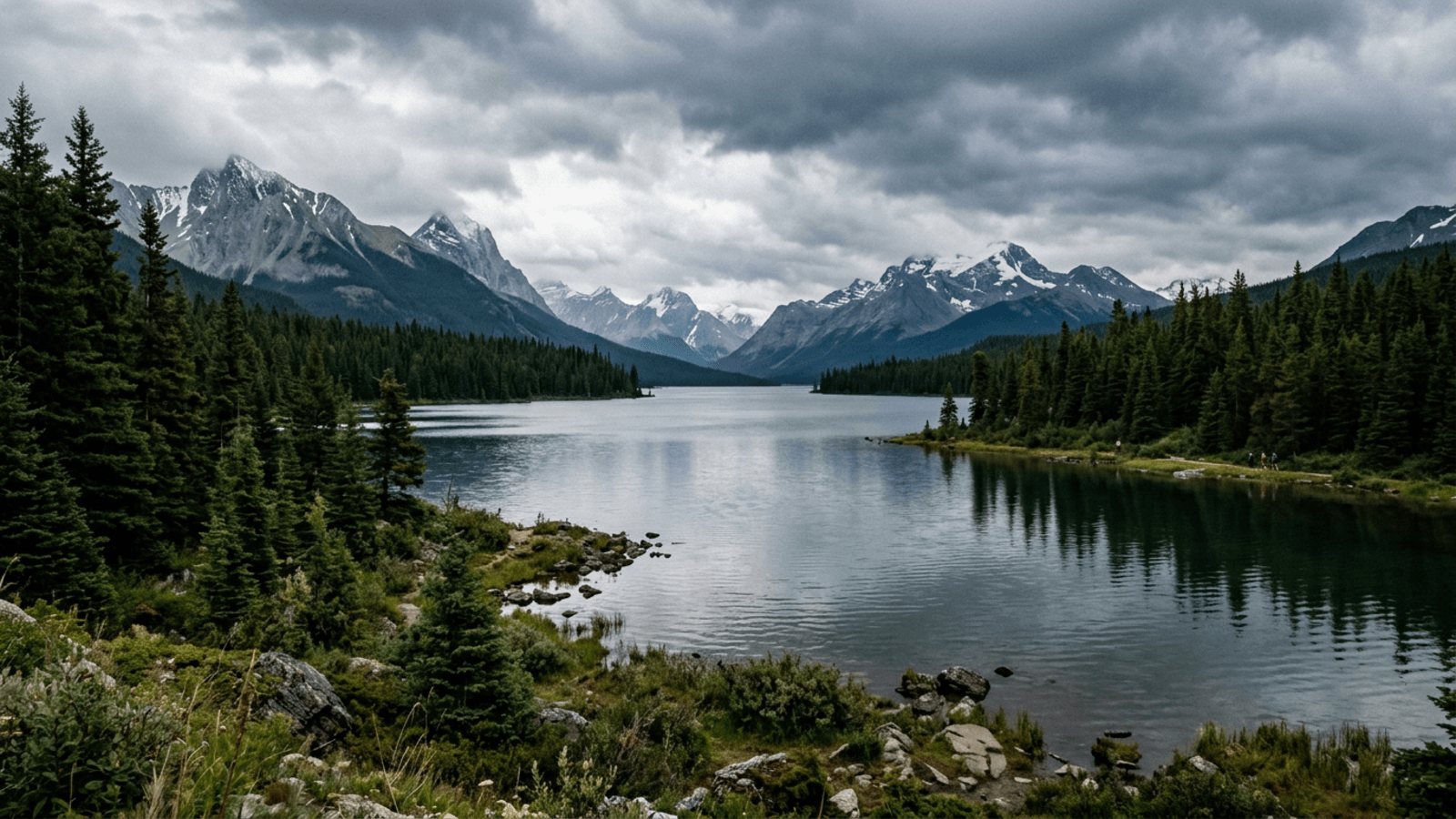Mejor época para viajar al lago Maligne