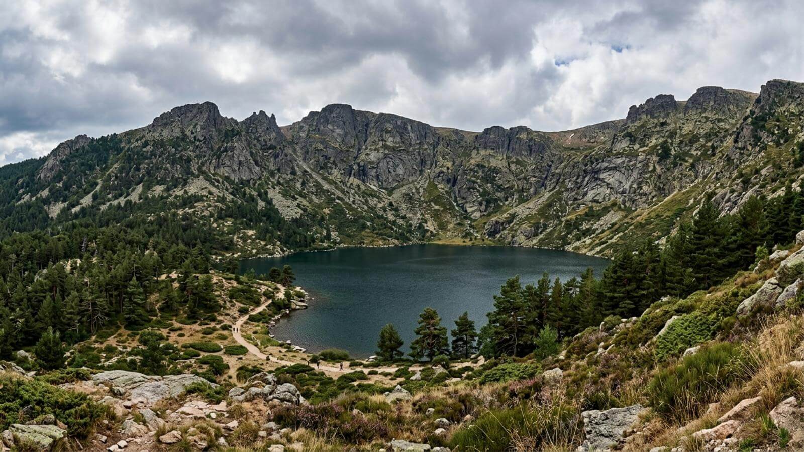 Mejor época para viajar a la Laguna Negra de Urbión