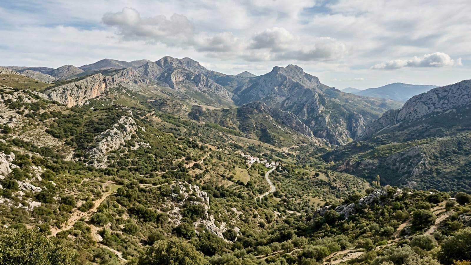 Mejor época para viajar a la Sierra Mágina