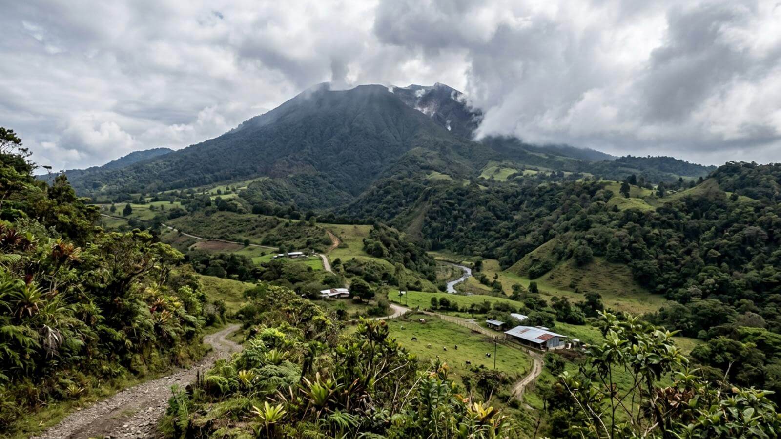 Mejor época para viajar al volcán Turrialba