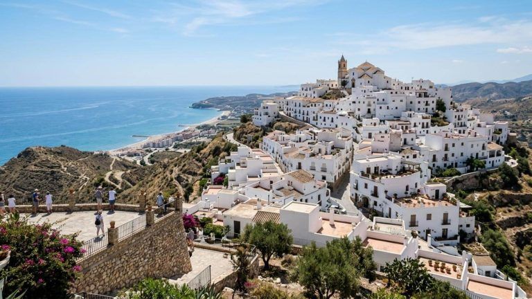 Costa de Almería: hotel 4* a un paso de la playa con pensión completa por 47€