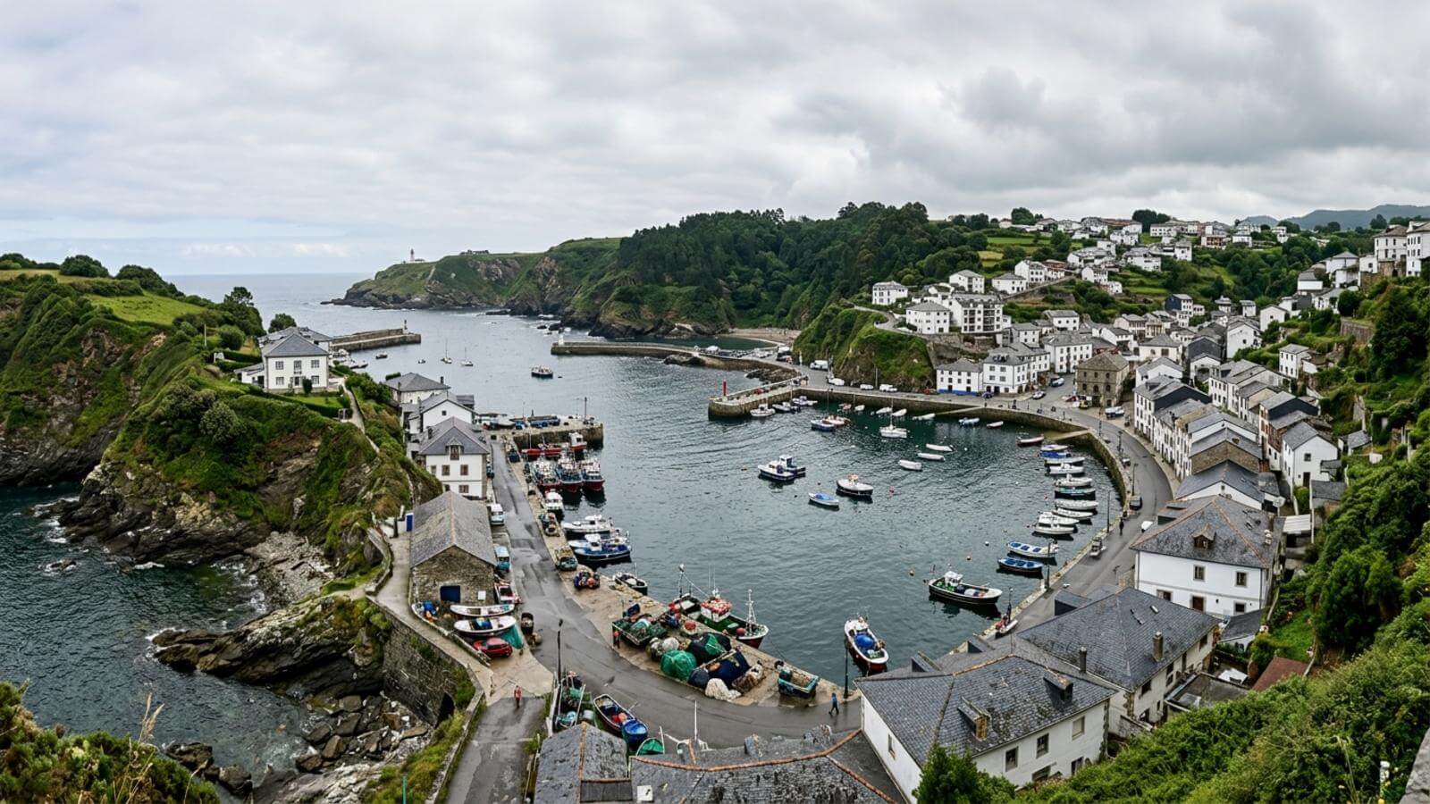 Mejor época para viajar al Puerto de Luarca