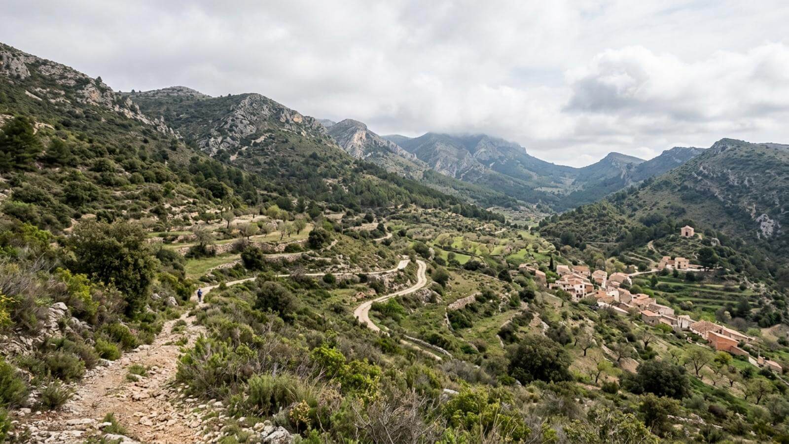 Mejor época para viajar a la Sierra Mariola
