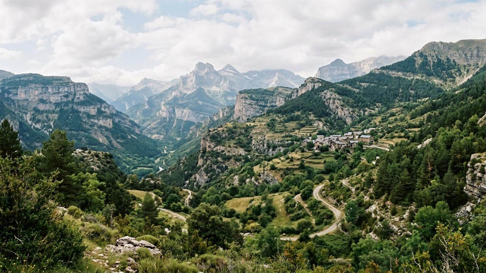 Mejor época para viajar a Tella