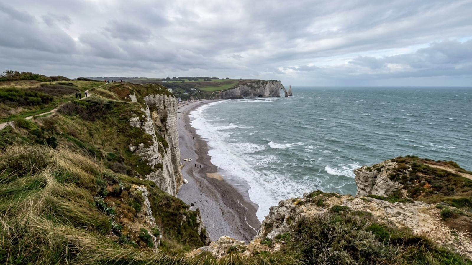 Mejor época para viajar a Étretat