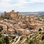 Parador ubicado en un imponente castillo-convento de los siglos XII-XIII por 43€