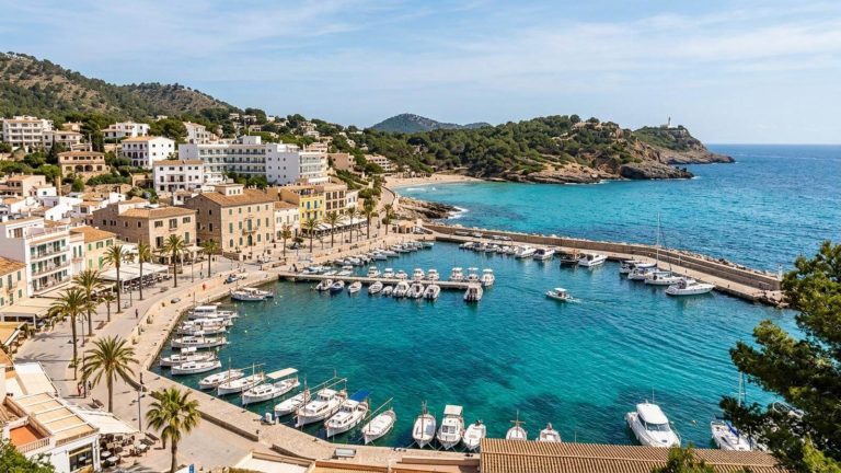 Mallorca: vuelos de ida y vuelta + 2 noches en hotel + desayunos por 85€