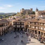 Parador en un edificio con toques mudéjares propios de la arquitectura del siglo XVI por 44€