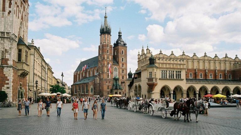 Vuelos a Cracovia por 74€ ida y vuelta