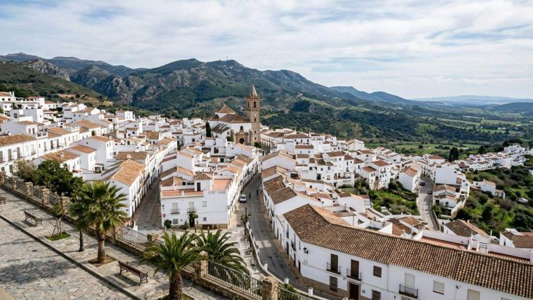 Vacaciones de última hora en el Campo de Gibraltar: hotel 4* por 26€