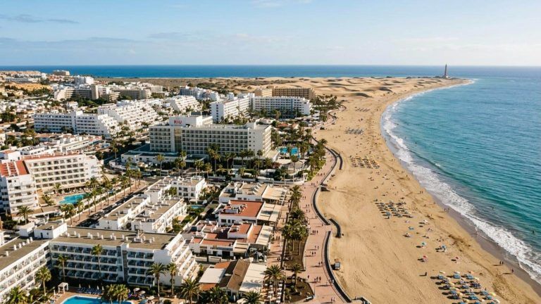 Playa del Inglés: hotel 4* en régimen de media pensión por 86€