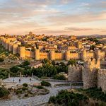 Parador en un palacio del siglo XVI situado en la capital más alta de España por 38€