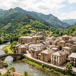 Parador ubicado en un impresionante monasterio declarado Monumento Histórico-Artístico Nacional desde 39€ p.p./noche