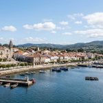 Parador ubicado en una villa marinera de las Rias Baixas por 51€