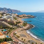 Costa Adeje (Tenerife): 7 noches en un aparthotel con desayuno incluido por 182€