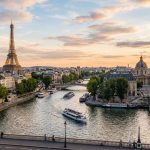 Vuelos de ida y vuelta a París + 2 noches por 120€