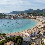 Mallorca: mega resort 4* junto a la playa por 74€
