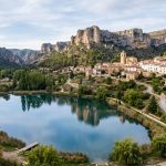 Parador en el Pirineo catalán que es una joya arquitectónica del siglo XIV desde 42€ p.p./noche