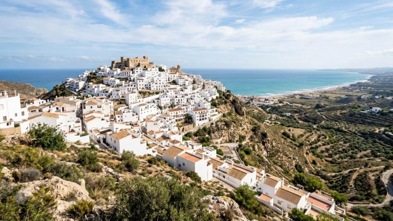 Hotel 4* en Mojácar para 4 personas con todas las comidas incluidas desde 167€ p.p./noche