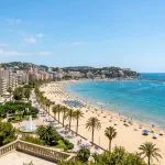 Verano en la Costa Dorada: 7 noches en un hotel con pensión completa desde 429€ p.p.