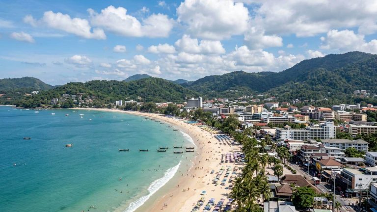 Resort 4* en Phuket con impresionantes vistas al mar desde 7€ p.p./noche