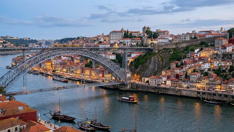 Aparthotel 4* en Oporto con vistas impresionantes desde 37€ p.p./noche