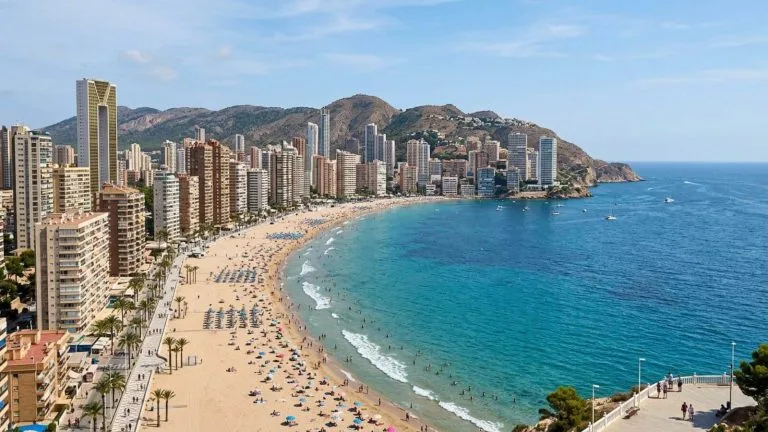 Hotel familiar en Benidorm con todas las comidas incluidas desde 88€ p.p./noche