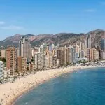 Vacaciones en Benidorm: 7 noches en un hotel en el centro con pensión completa desde 465€ p.p.