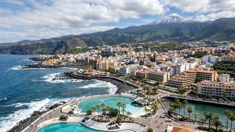 Exclusivo hotel solo adultos ideal para explorar Tenerife desde 28€ p.p./noche