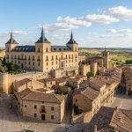 Parador ubicado en un palacio del siglo XVII donde durmió Napoleón Bonaparte desde 46€ p.p./noche