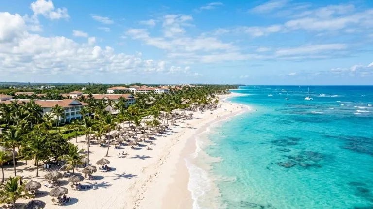 Verano en Punta Cana: vuelos directos desde 555€ ida y vuelta