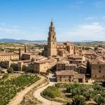 Parador que ocupa un antiguo Hospital de Peregrinos construido en el siglo XII desde 38€ p.p./noche