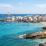 Vacaciones de verano en Menorca: 7 noches en un resort 4* con pensión completa desde 837€ p.p.