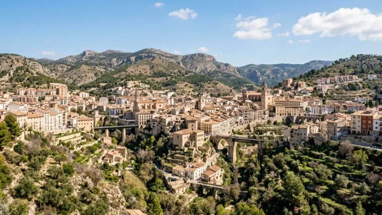 Fin de semana en Alcoi: moderno y vanguardista hotel 4* desde 31€ p.p./noche