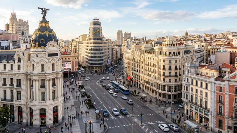 Última hora: hotel 4* en Madrid de estilo vanguardista desde 47€ p.p./noche