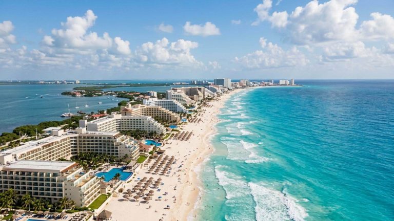 Agosto de lujo en Cancún: 10 días en un resort 5* con todo incluido desde 95€ p.p./noche