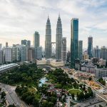 Kuala Lumpur (Malasia): lujoso aparthotel 4* con piscina infinita desde 14€ p.p./noche