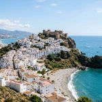 Hotel sobre un acantilado en la Costa Tropical con todas las comidas incluidas desde 95€ p.p./noche