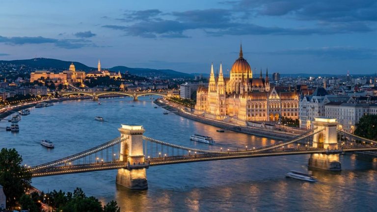 Budapest: espectacular hotel 4* junto al Danubio desde 55€ p.p./noche