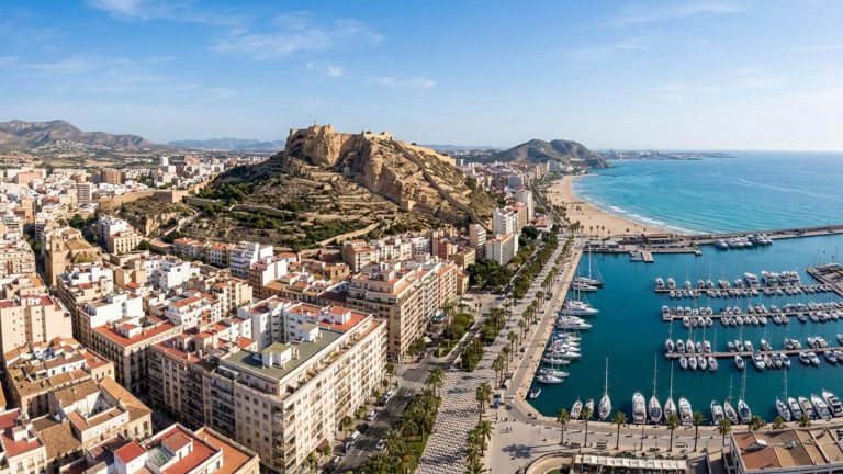 Agosto en Alicante: impresionante hotel 5* desde 99€ p.p./noche