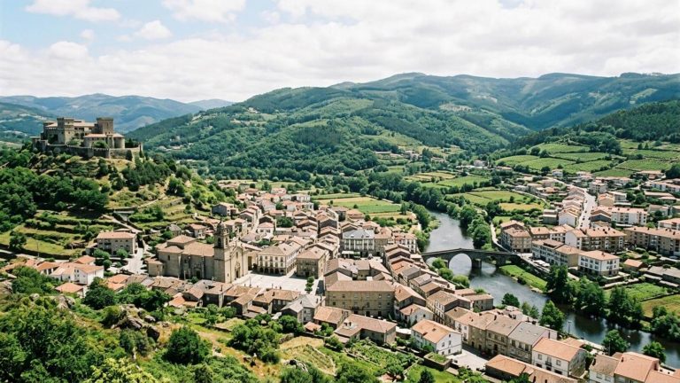 Parador con la historia y el encanto de un pazo tradicional gallego desde 44€ p.p./noche