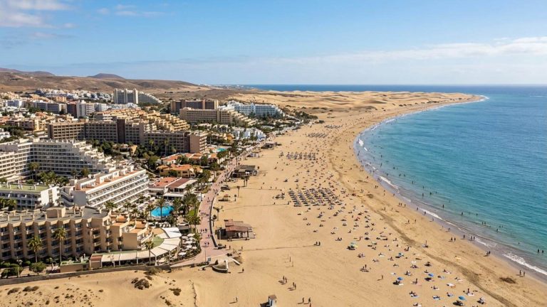 Vacaciones en Playa del Inglés: 7 noches en un aparthotel con todo incluido desde 553€ p.p.