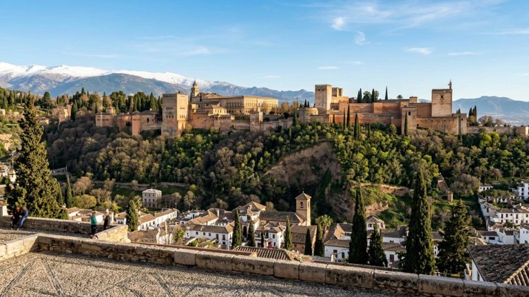 Última hora: hotel con encanto en Granada con magníficas vistas desde 36€ p.p./noche