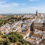 Parador de estilo andalusí sobre las ruinas de un alcázar árabe del siglo XIV desde 64€ p.p./noche