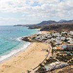 Fuerteventura: Hotel 4* solo para adultos con música en vivo, karaoke y eventos temáticos desde 45€ p.p./noche